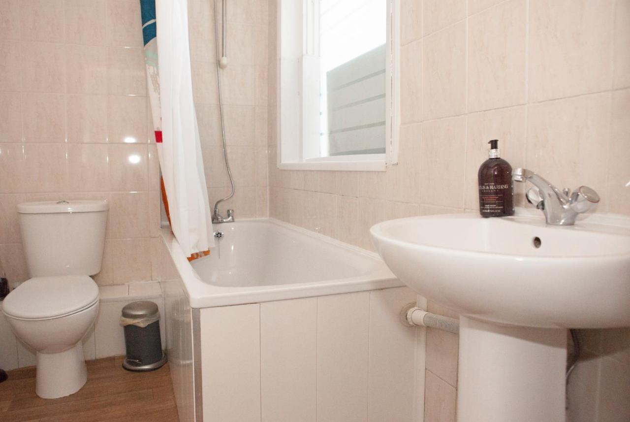 Fieldgate Spacious Rooms Londres Exterior foto